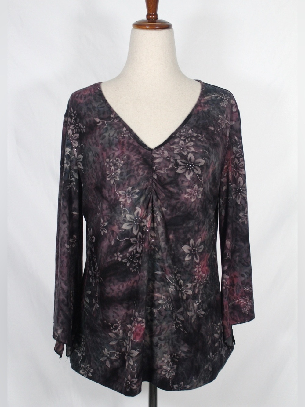 90s / y2k Sami & Jo Purple and Black Floral V-Neck Ruched Front Blouse